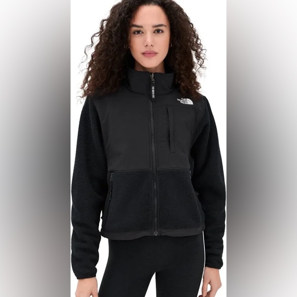 The North Face Women's Denali Jacket in Black Size L